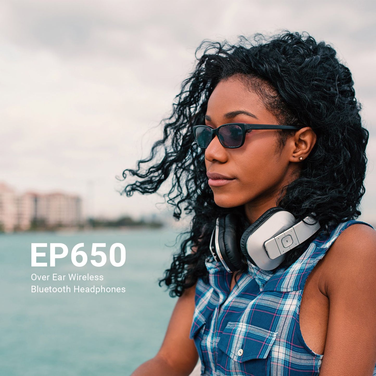 August EP650 - Bluetooth v4.2 Over Ear Kopfhörer mit aptX Low Latency und NFC - Daffodil Germany GmbH